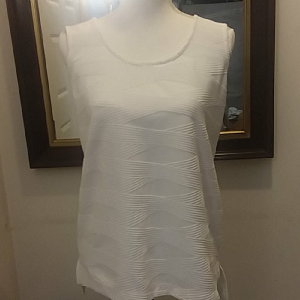 White tank
